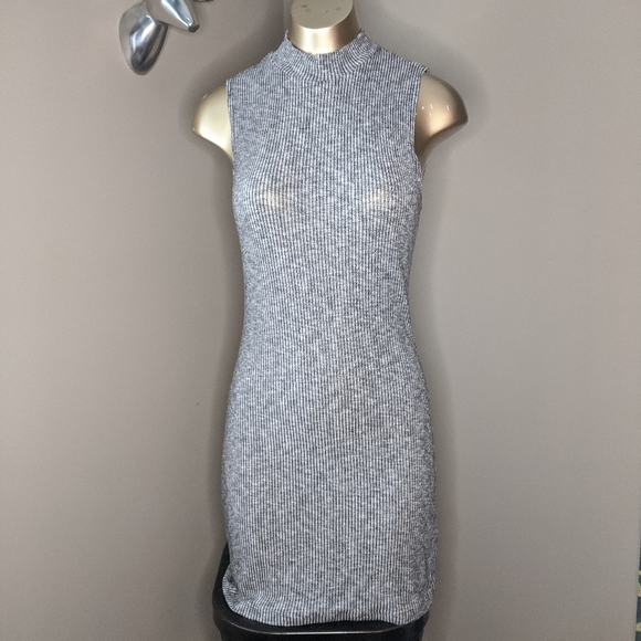 Garage Sleeveless Grey Dress